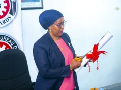 FURSA KWA WANAFUNZI WA VYUO VIKUU TBS WAZINDUA SHINDANO LA UANDISHI WA INSHA , ZAWADI NONO KUTOLEWA.