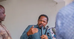 KWAGWILA AWAONYA WAKURUGENZI, SERIKALI HAITAWAVUMILIA WASIO WAADILIFU