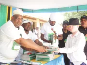 MBUNGE MAKBEL AWANUFAISHA WANAFUNZI KWA MSAADA WA MADAFTARI TANGA