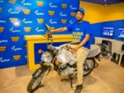 MFUGAJI WA KUKU AMEJISHINDIA PIKIPIKI