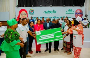 WAZIRI MAVUNDE AKABIDHI BILIONI MBILI ZA MIKOPO KWA WAJASIRIAMALI JIMBO LA MTUMBA