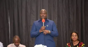 DC NYAMWESE: MADIWANI MSITANGULIZE MASLAHI BINAFSI KWENYE HALMASHAURI