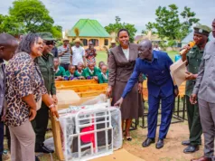 TAWA YAKABIDHI VIFAA VYENYE THAMANI YA SHILINGI MILIONI 362 KWA WILAYA ZA SERENGETI NA BUNDA