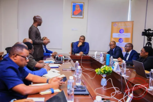 EWURA KUHAKIKISHA UPATIKANAJI WA MAFUTA KWA WAKATI