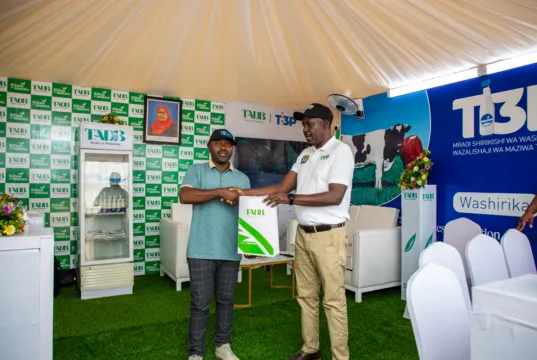 TADB YAWAWEZESHA WAFUGAJI WADOGO ZAIDI YA 92, 000 KUPITIA MRADI WA MAZIWA WA TI3P