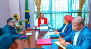 TBS YATAKIWA KUSHIRIKIANA NA TRA KUONDOA KERO ZA MIFUMO YA VIBALI KWA SHEHENA ZINAZOINGIA NCHINI