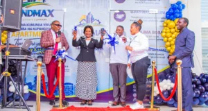 RC DODOMA: HALMASHAURI ZIENDANE NA KASI YA WAWEKEZAJI KUCHOCHEA UCHUMI