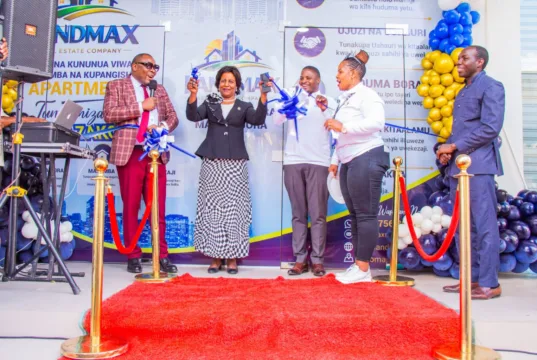 RC DODOMA: HALMASHAURI ZIENDANE NA KASI YA WAWEKEZAJI KUCHOCHEA UCHUMI