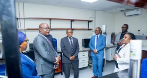NAIBU WAZIRI LONDO AWATAKA WAZALISHAJI KUTUMIA HUDUMA ZA TBS