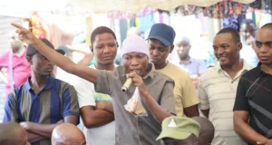 WAFANYABIASHARA WA KARIAKOO WAAHIDI KUSHIRIKIANA NA TRA KULIPA KODI KWA HIARI