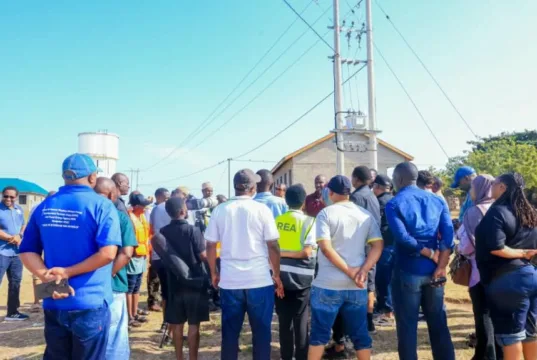BODI YA REB YARIDHISHWA NA USAMBAZAJI UMEME KISIWANI JIBONDO