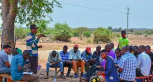 WANANCHI MKOANI SIMIYU WAPATIWA ELIMU YA UMEME NA NISHATI SAFI YA KUPIKIA